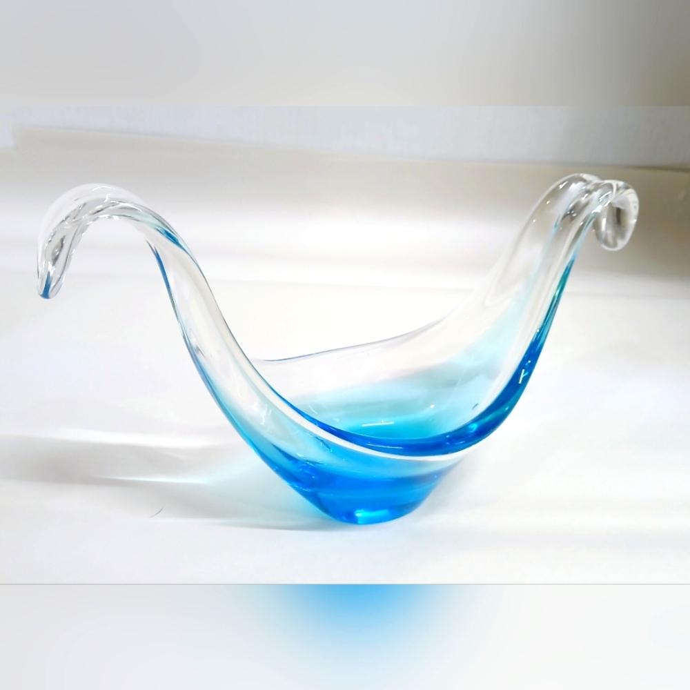 Vintage Blue Glass Art Decorative Dish